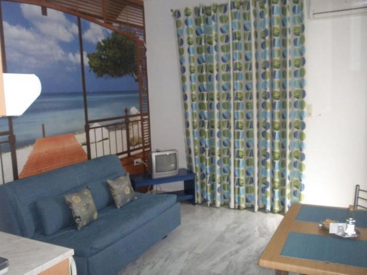 Limani Apartments 플라키아스 외부 사진